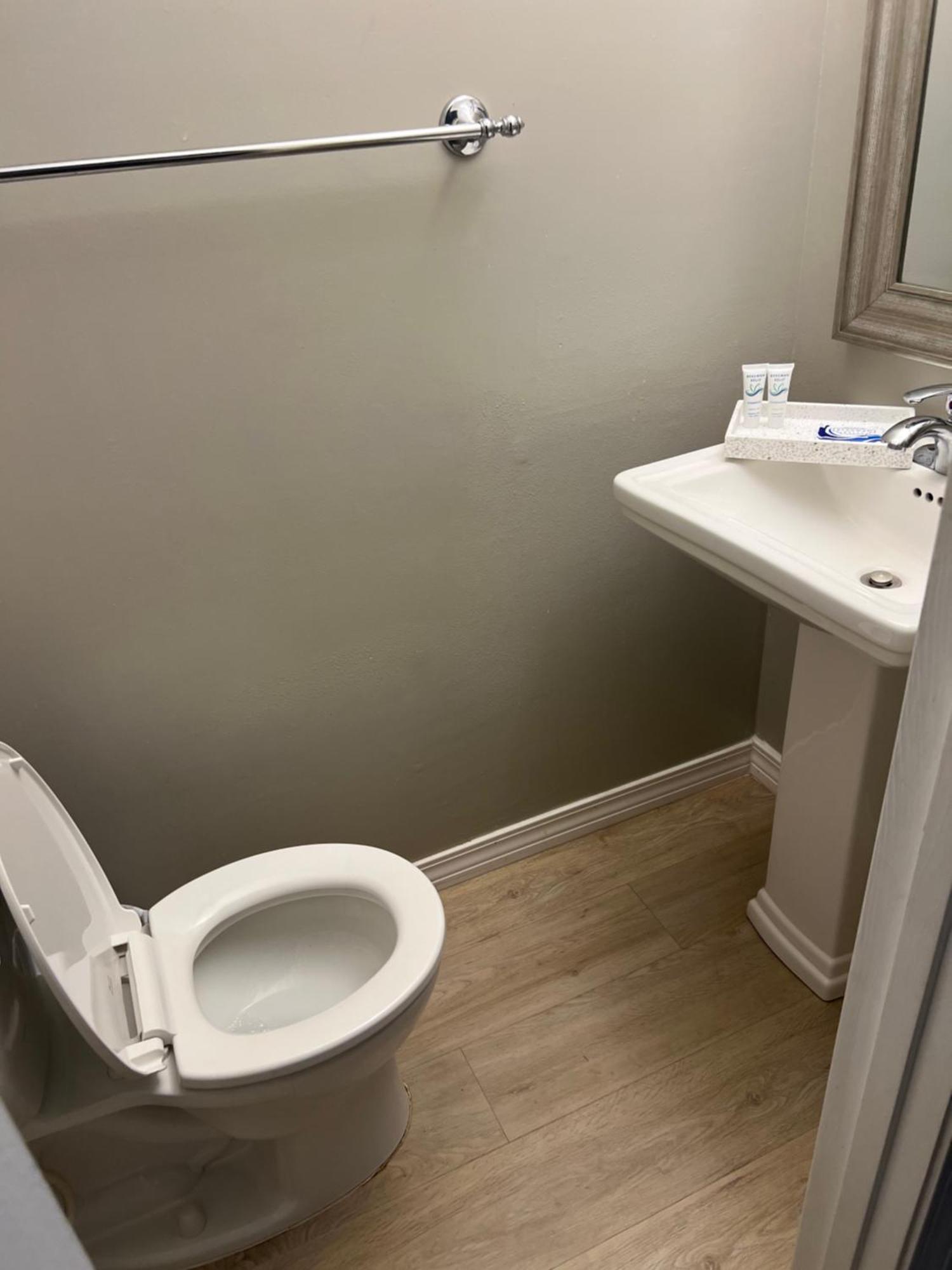 Modern 2 Bedroom Townhome Minutes From The Beach!! Fort Walton Beach Eksteriør bilde
